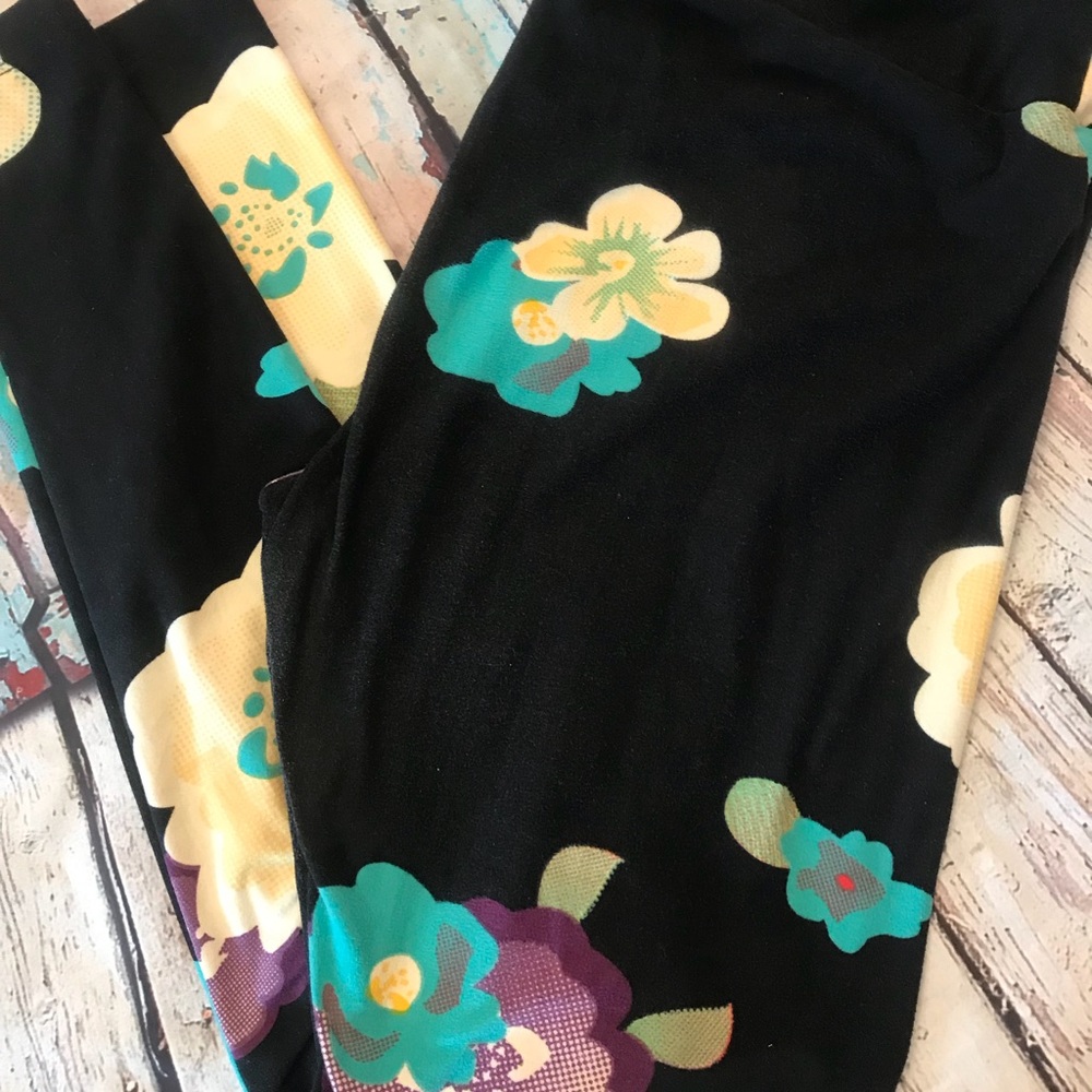 LuLaRoe TC Leggings
